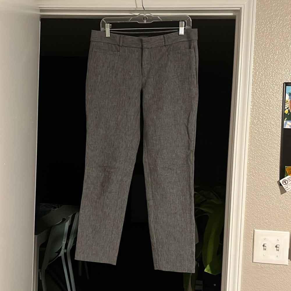 Gray cropped banana republic business casual pants size 6